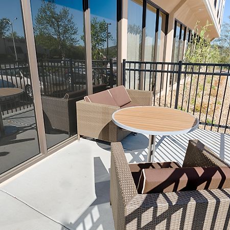 Holiday Inn Knoxville N - Merchant Drive By Ihg Dış mekan fotoğraf